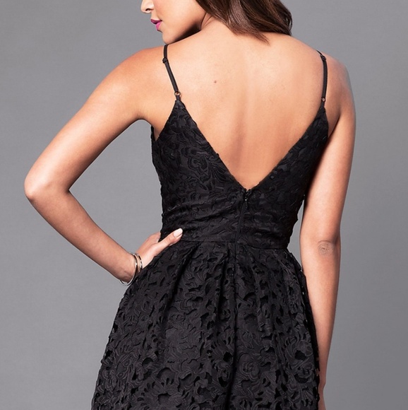 SHORT LACE DRESS WITH PLEATS - Picture 2 of 3